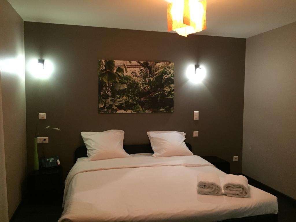9Hotel Paquis Geneva Luaran gambar