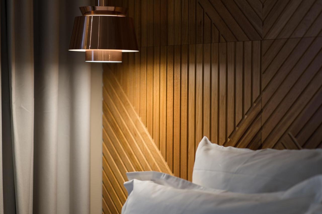 9Hotel Paquis Geneva Luaran gambar