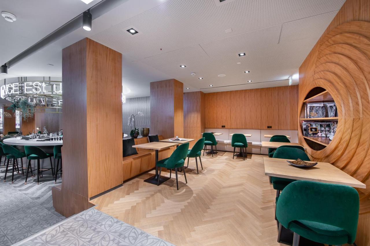 9Hotel Paquis Geneva Luaran gambar