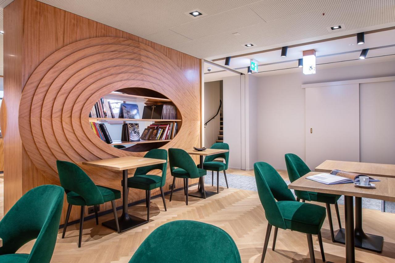 9Hotel Paquis Geneva Luaran gambar