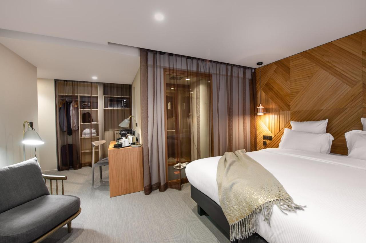 9Hotel Paquis Geneva Luaran gambar