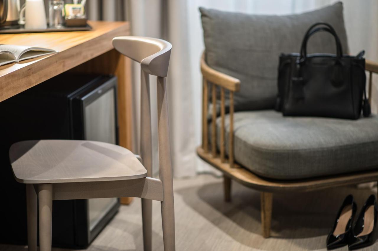 9Hotel Paquis Geneva Luaran gambar